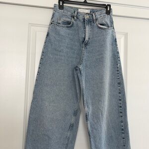 Topshop Baggy jeans in a light blue wash
